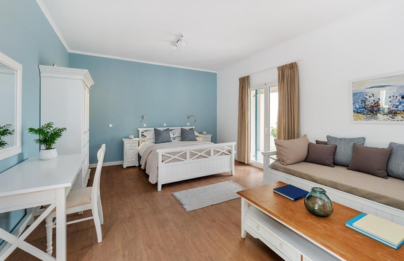 Bella Mare Hotel Kassiopi Luaran gambar